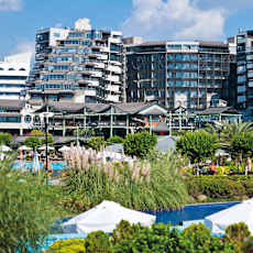 Limak Lara De Luxe Hotel & Resort